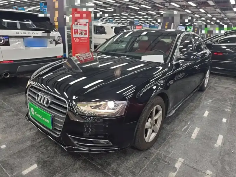 Audi A4L, 2015