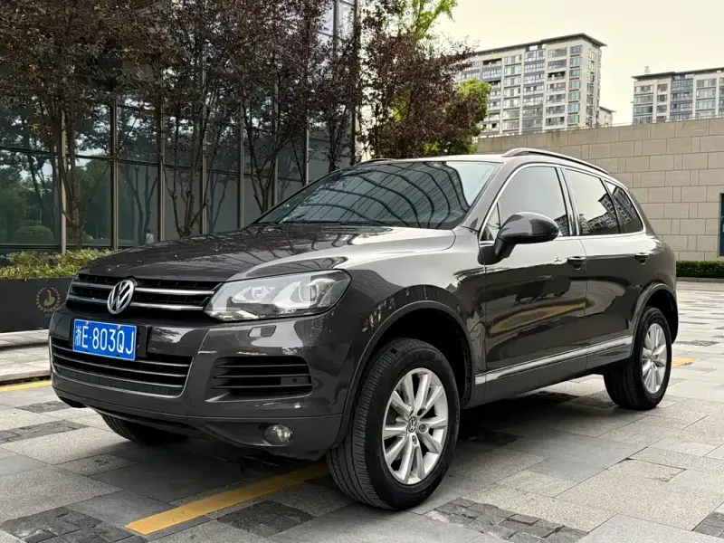 Volkswagen Touareg, 2011