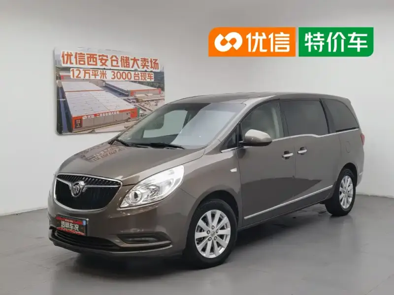 Buick GL8, 2017