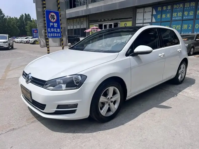 Volkswagen Golf, 2015