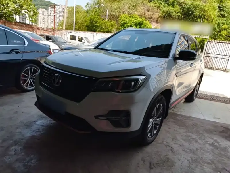 Changan CS75, 2021