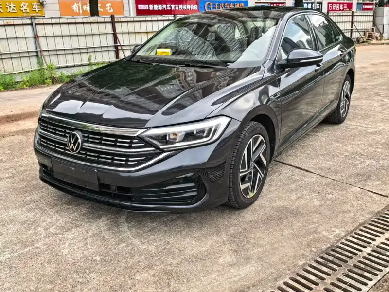 Volkswagen Sagitar, 2023