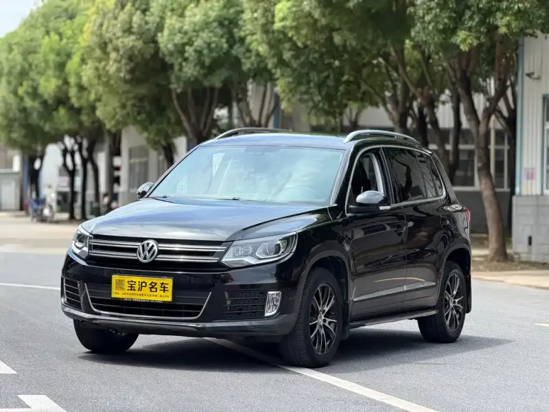 Volkswagen Tiguan, 2015