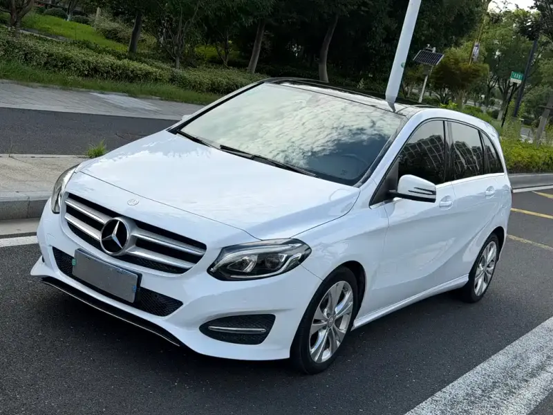Mercedes-Benz B-Class, 2016