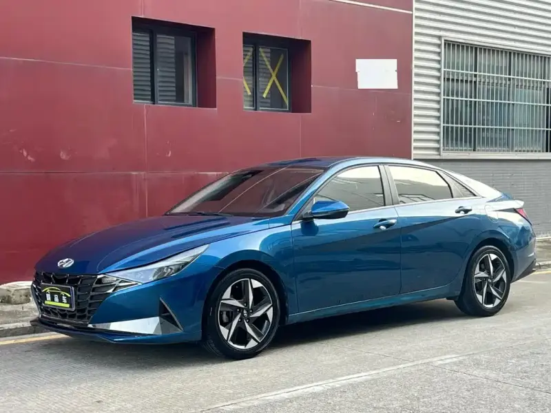 Hyundai Elantra, 2021