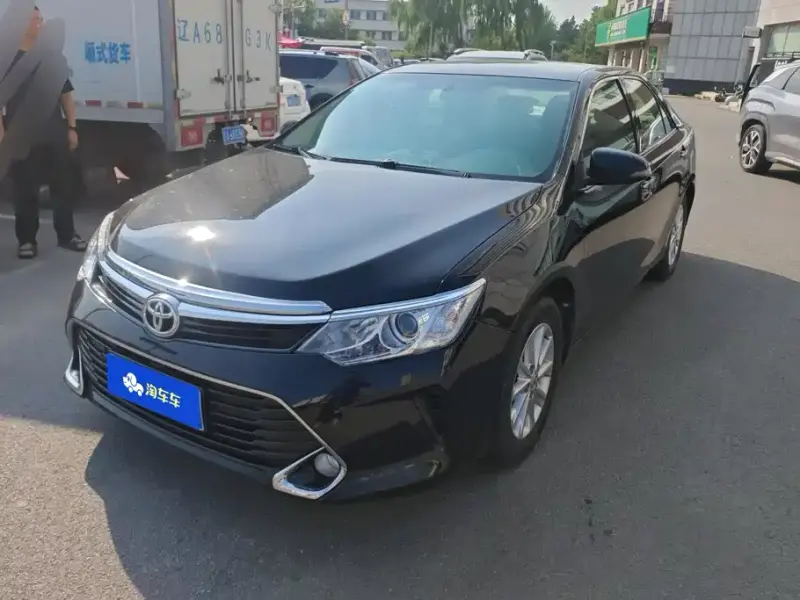 Toyota Camry, 2016