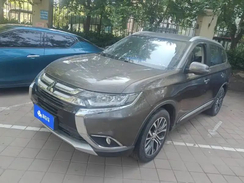 Mitsubishi Outlander, 2017