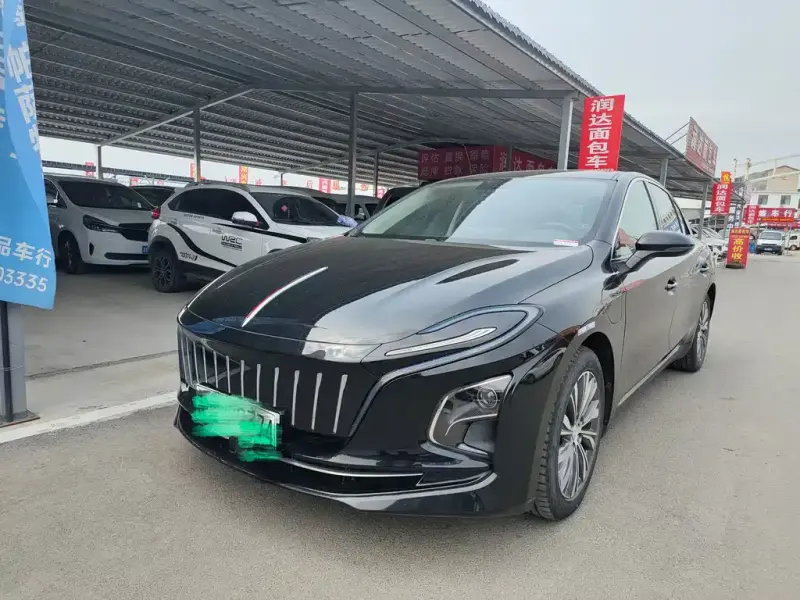 Hongqi E-QM5, 2022