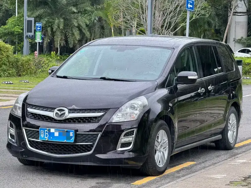 Mazda 8, 2016