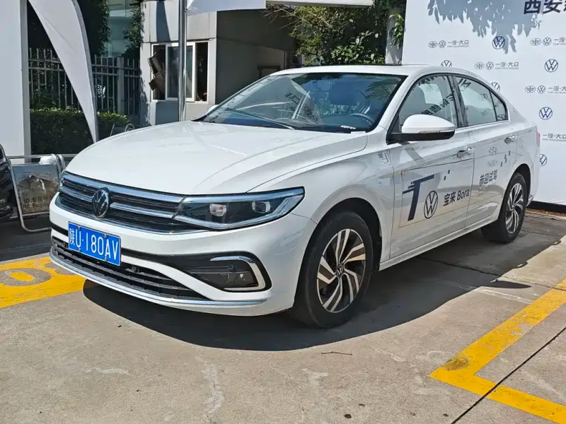 Volkswagen Bora, 2024