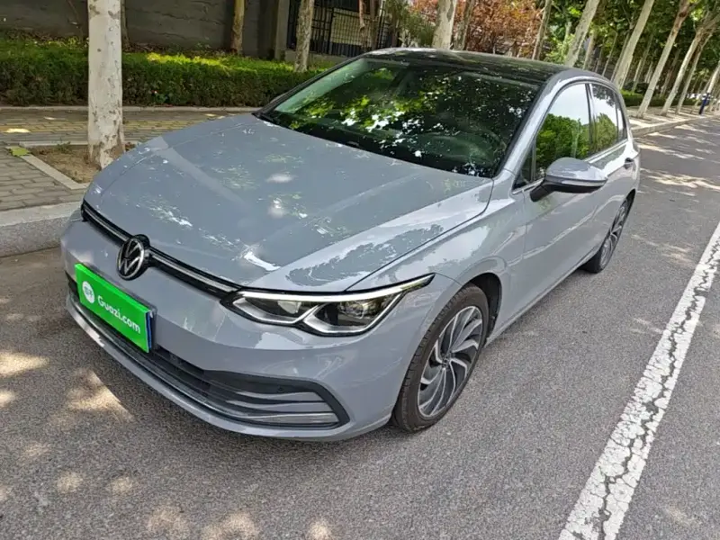 Volkswagen Golf, 2021