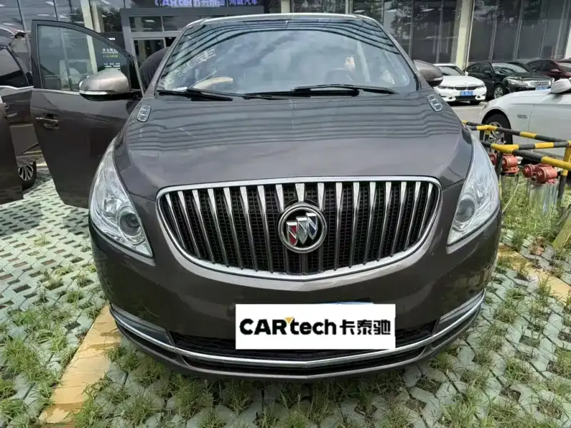 Buick GL8, 2016