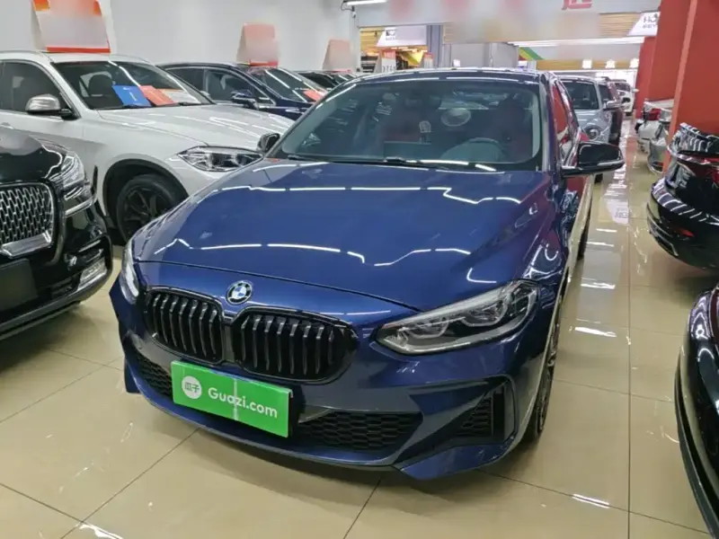 BMW 1 Series, 2021