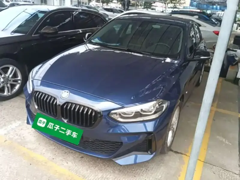 BMW 1 Series, 2021