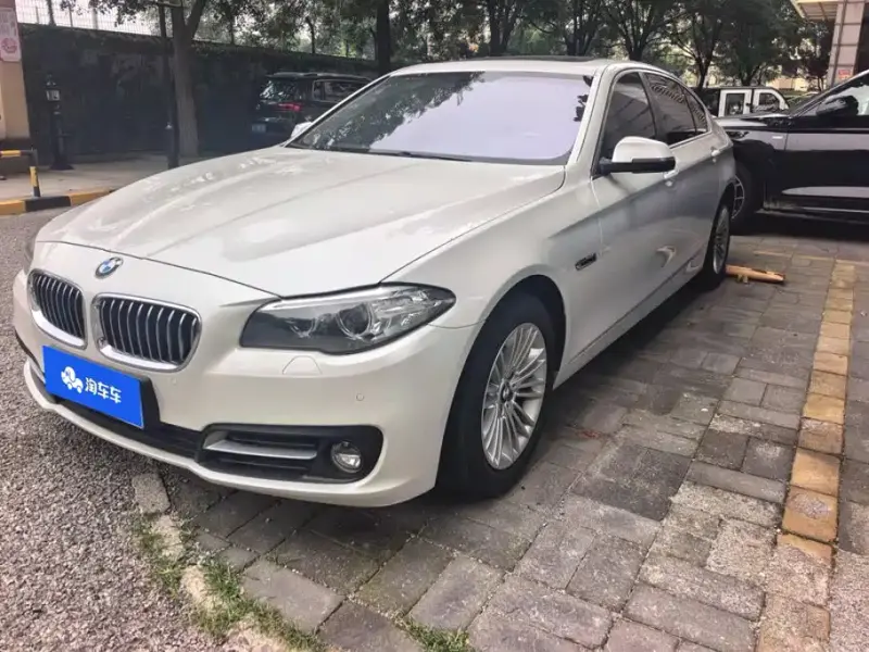 BMW 5 Series, 2015
