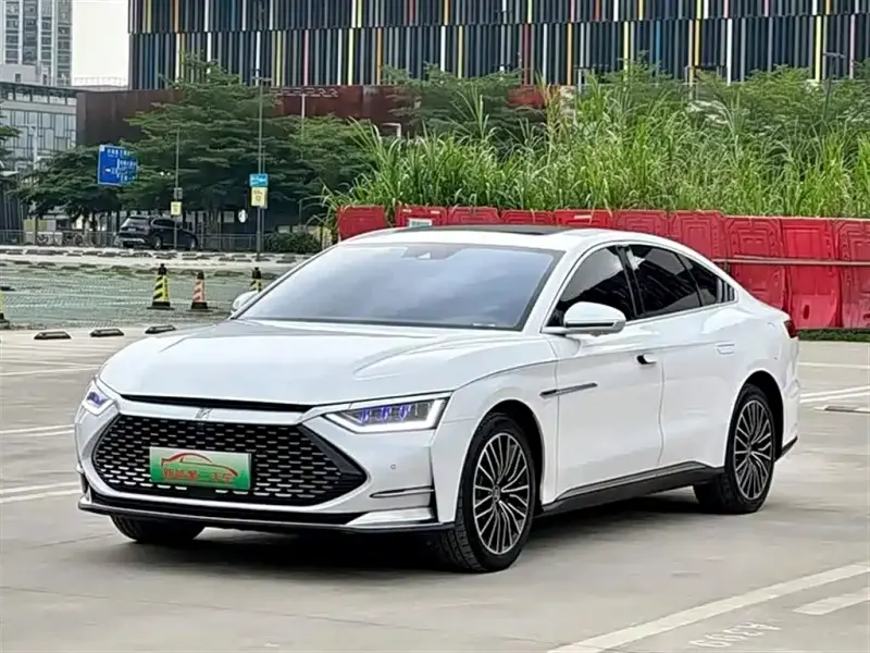 Hyundai Verna, 2015