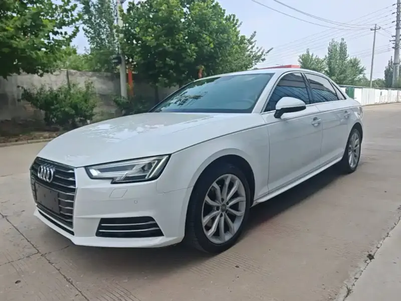 Audi A4L, 2017