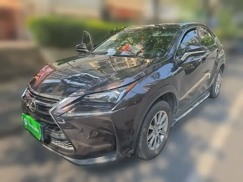 Lexus NX, 2016