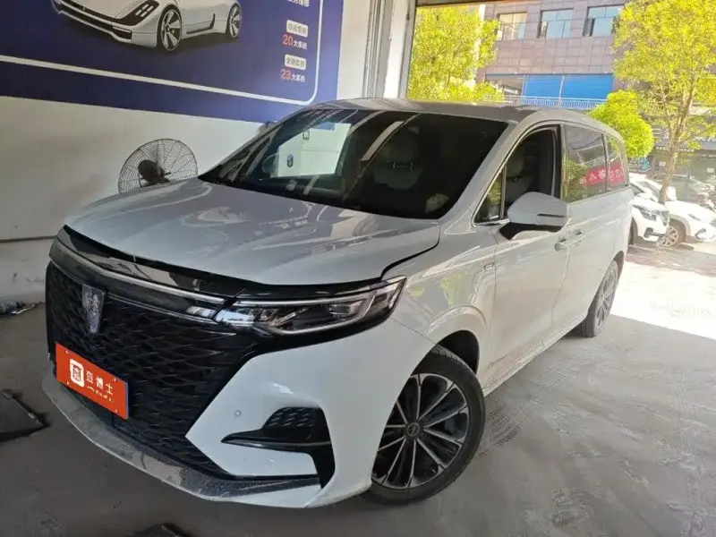 Roewe iMAX8, 2021