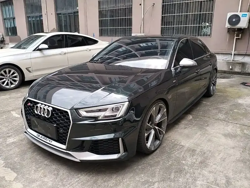 Audi A4L, 2017