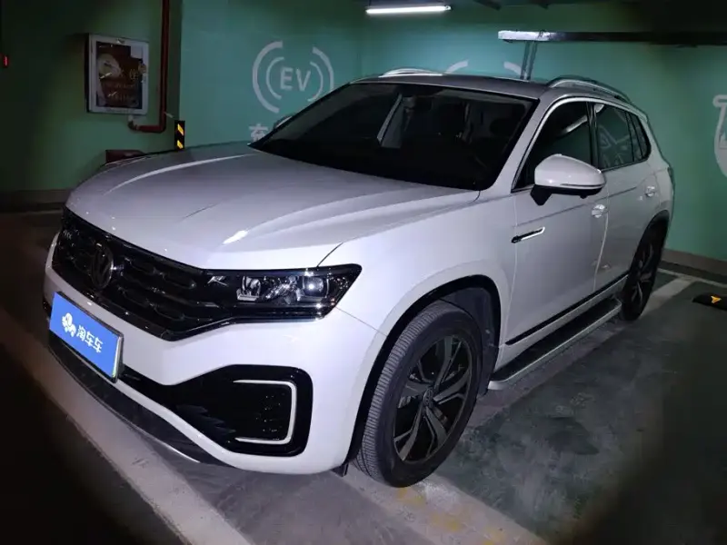 Volkswagen GTE, 2020