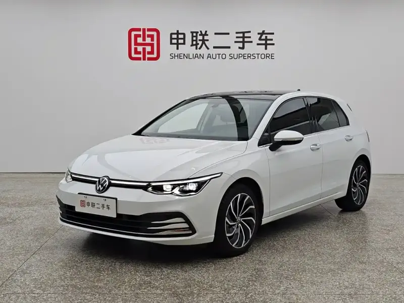 Volkswagen Golf, 2021