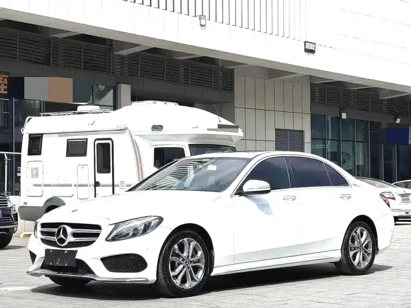 Mercedes-Benz C-Class, 2018