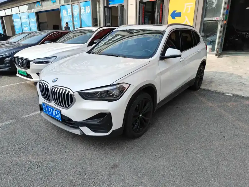 BMW X1, 2021