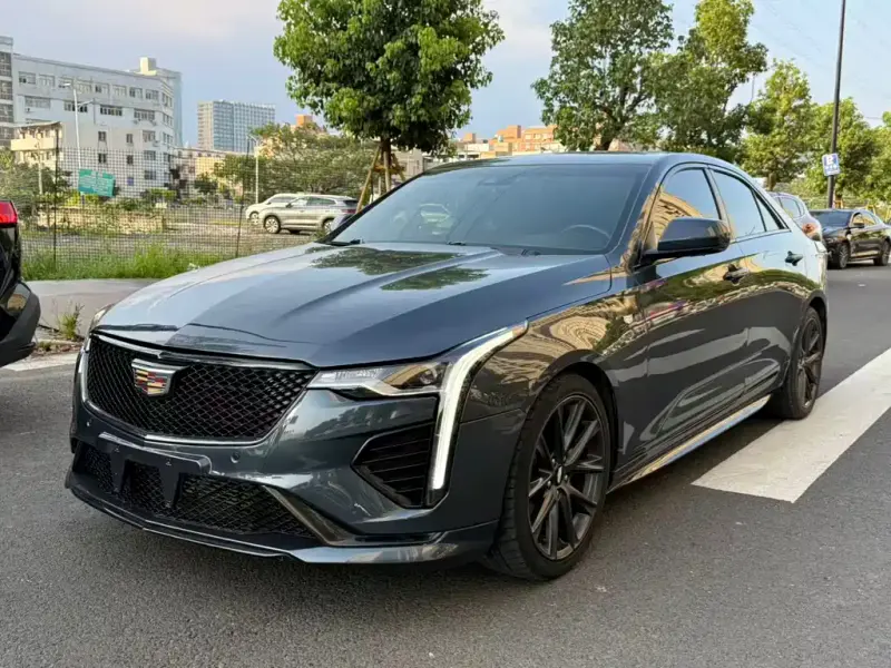Cadillac CT4, 2021