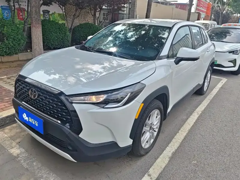 Toyota Corolla Cross, 2025