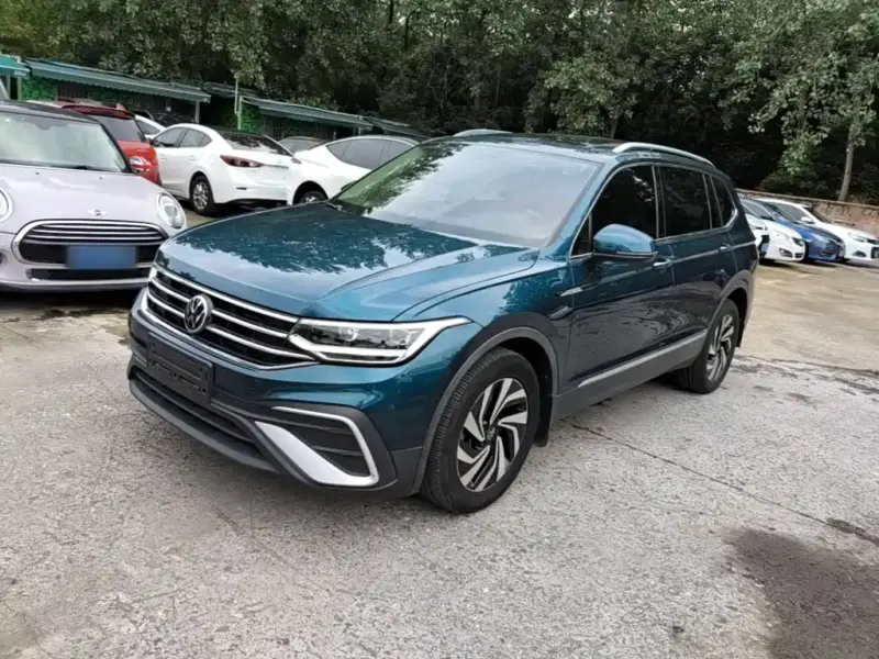 Volkswagen Tiguan L, 2022