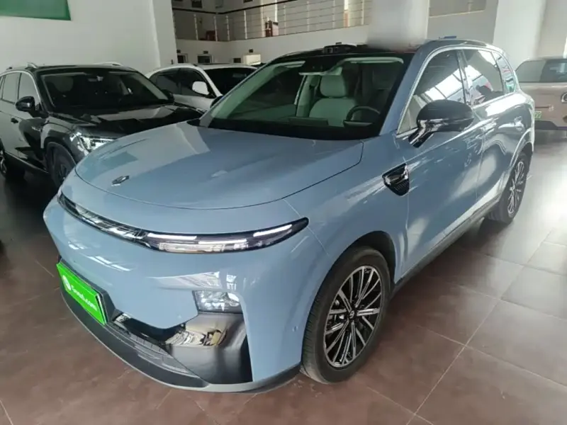 Leapmotor B10, 2025