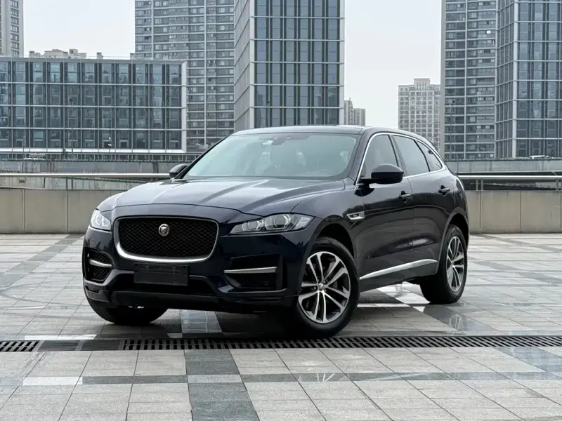 Jaguar F-PACE, 2017