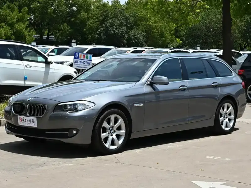 BMW 5 Series (Import), 2012
