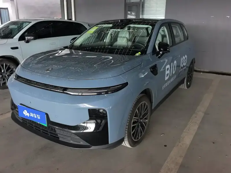 Leapmotor B10, 2025