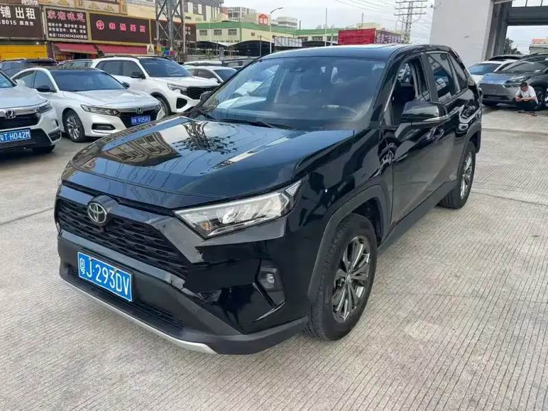 Toyota RAV4, 2024