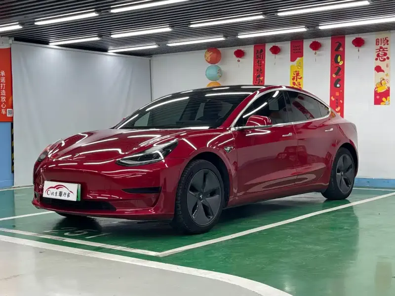 Tesla Model 3, 2020