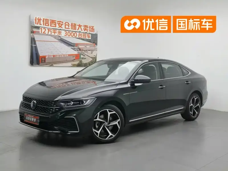 Volkswagen Passat, 2022