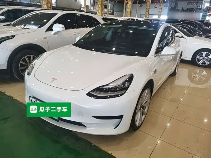 Tesla Model 3, 2020