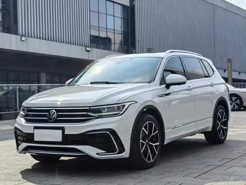 Volkswagen Tiguan L, 2023