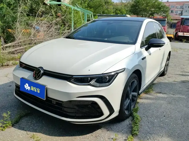 Volkswagen Golf, 2021
