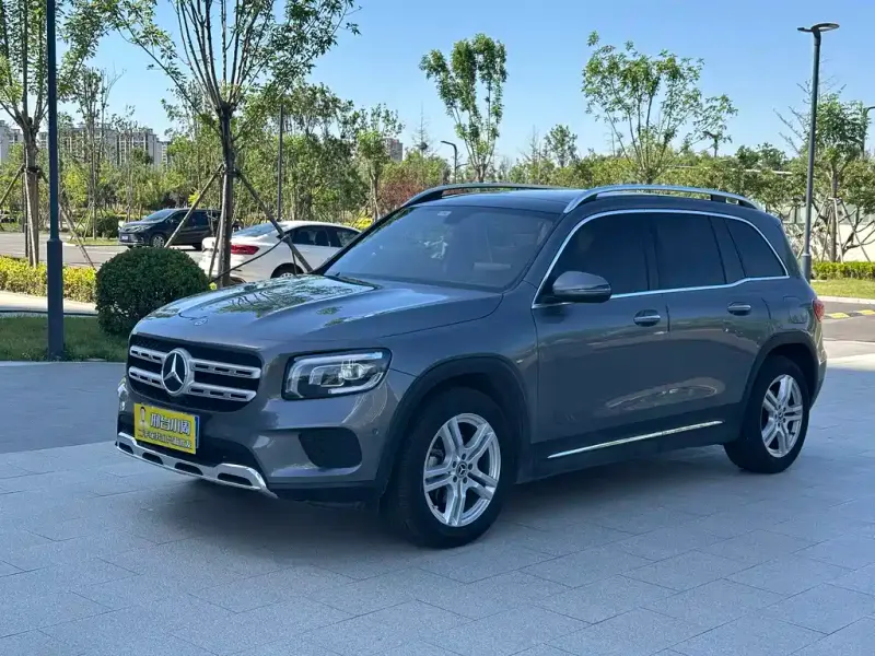 Mercedes-Benz GLB, 2020