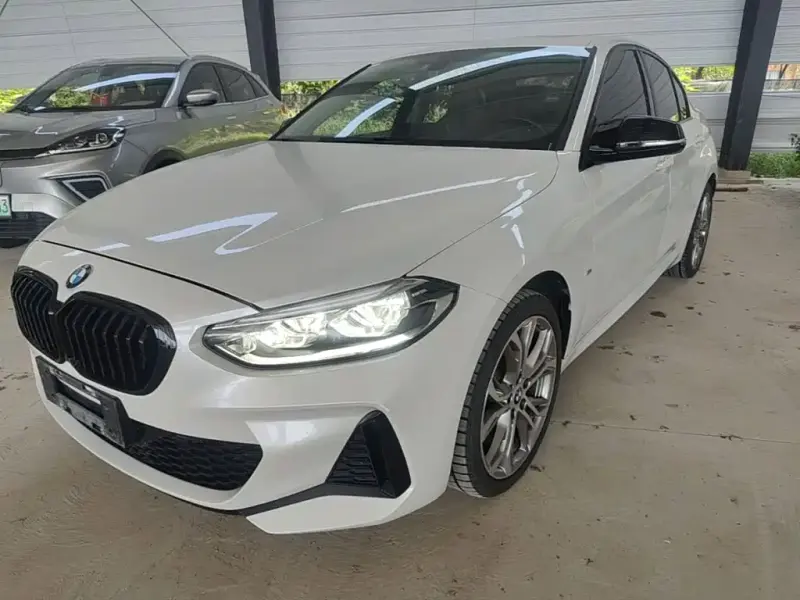 BMW 1 Series, 2023