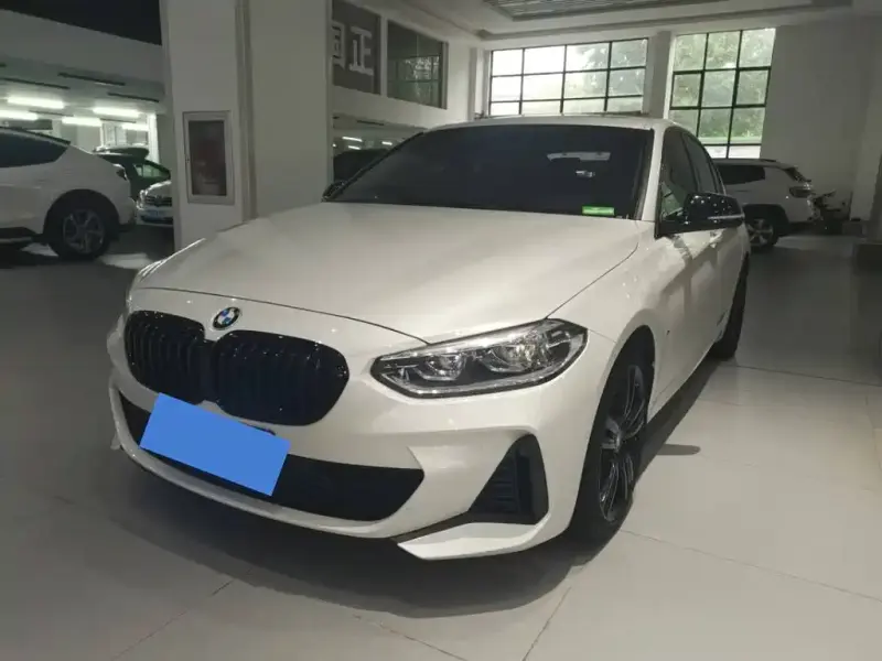 BMW 1 Series, 2023