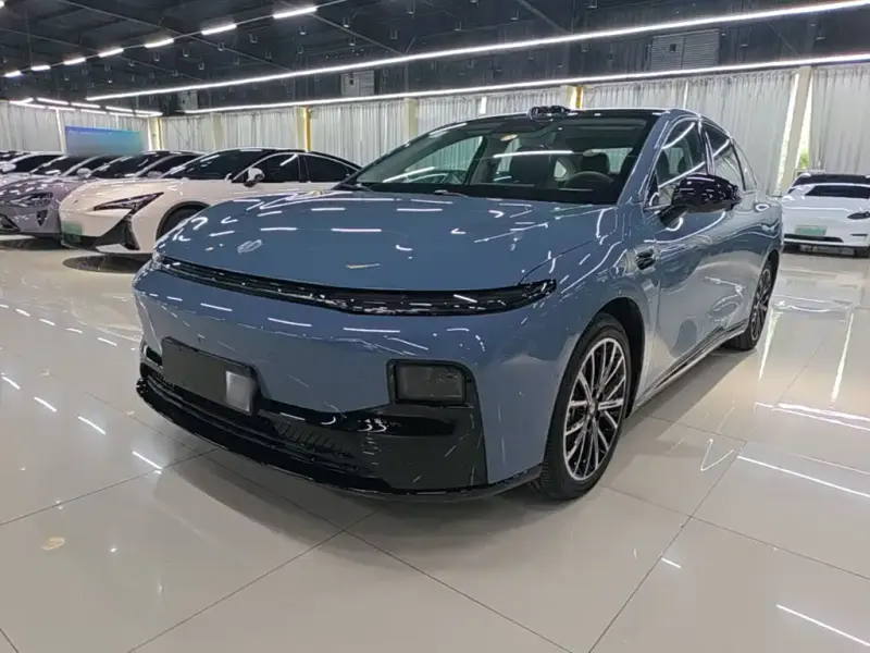Leapmotor B01, 2025