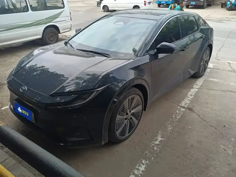 Toyota bZ5, 2025