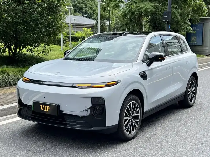 Leapmotor B10, 2025