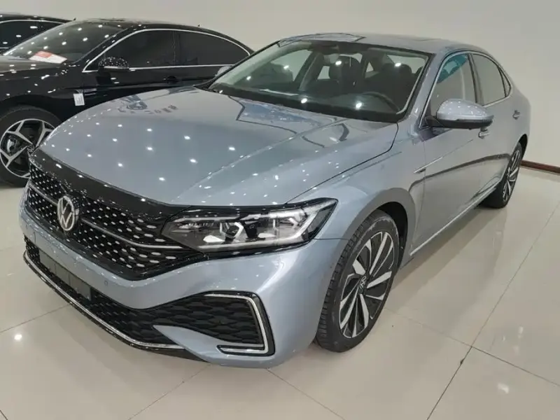 Volkswagen Passat, 2021
