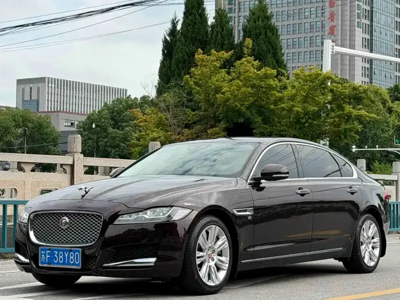 Jaguar XFL, 2018