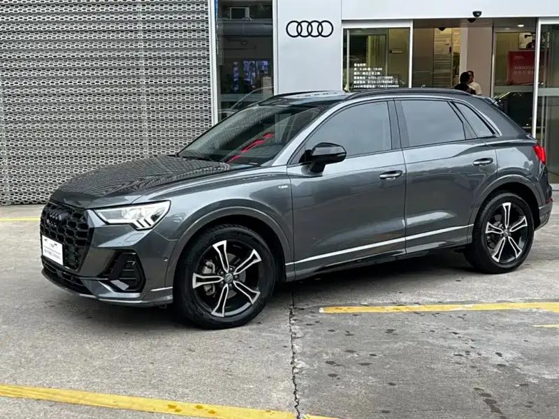 Audi Q3, 2021